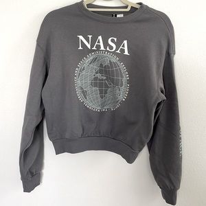 Gray NASA crew neck -women’s size S